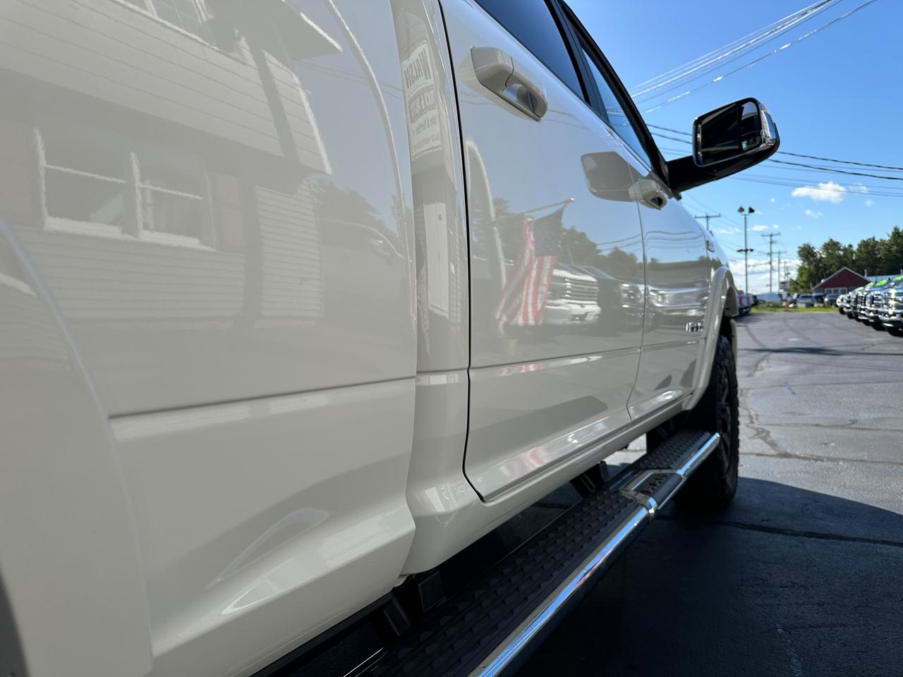 RAM 2500 Laramie Crew Cab 4WD 2019