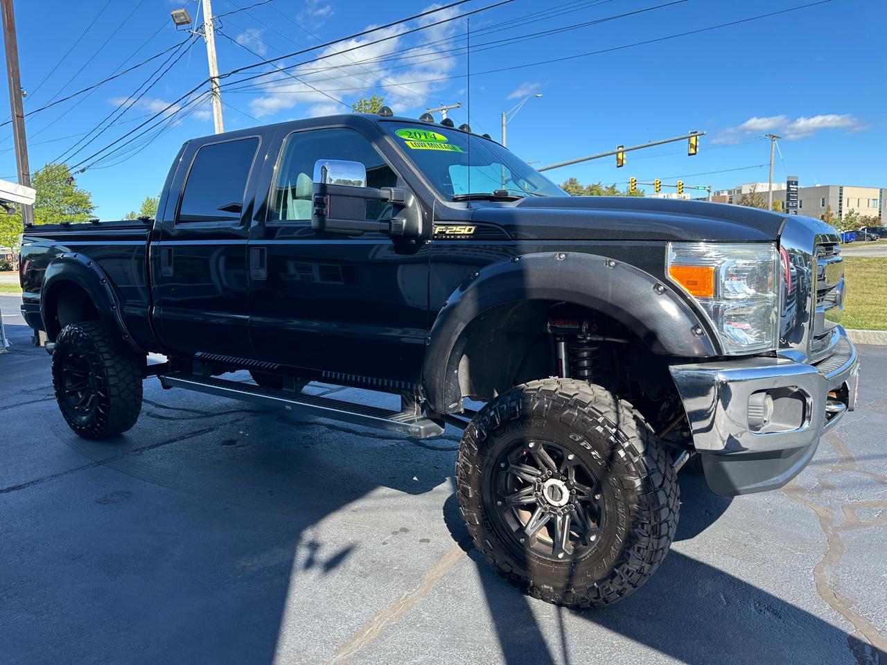 Ford F-250 SD XLT Crew Cab Short Bed 4WD 2014