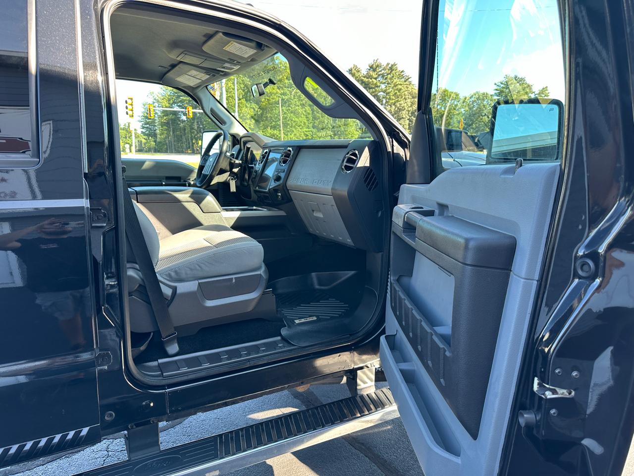 Ford F-250 SD XLT Crew Cab Short Bed 4WD 2014