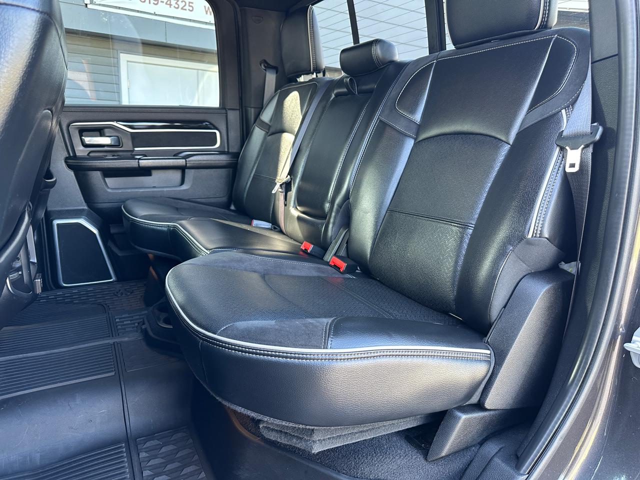 RAM 3500 Laramie Crew Cab SWB 4WD 2020