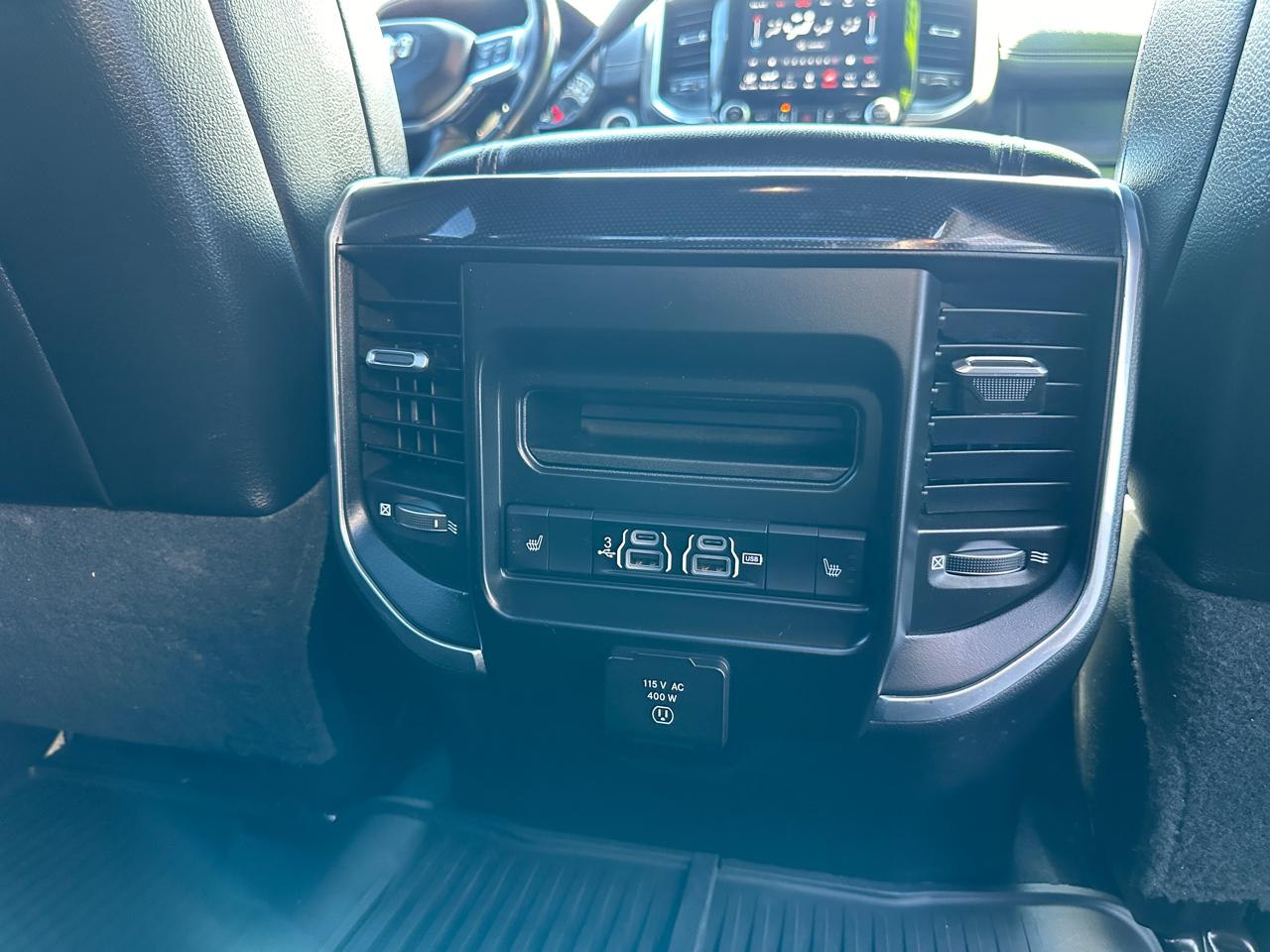 RAM 3500 Laramie Crew Cab SWB 4WD 2020