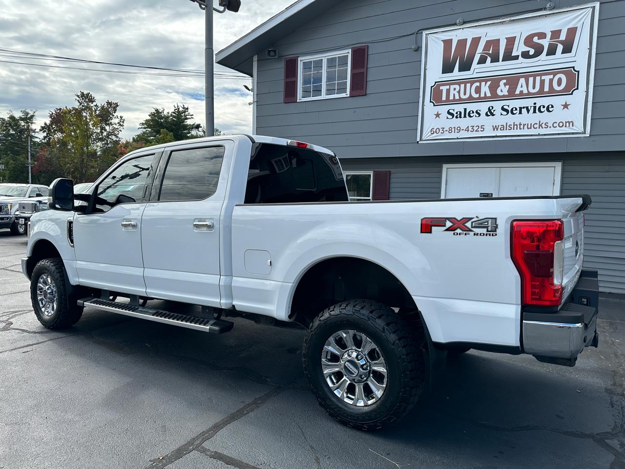 Ford F-350 SD XLT Crew Cab Short Bed 4WD 2018