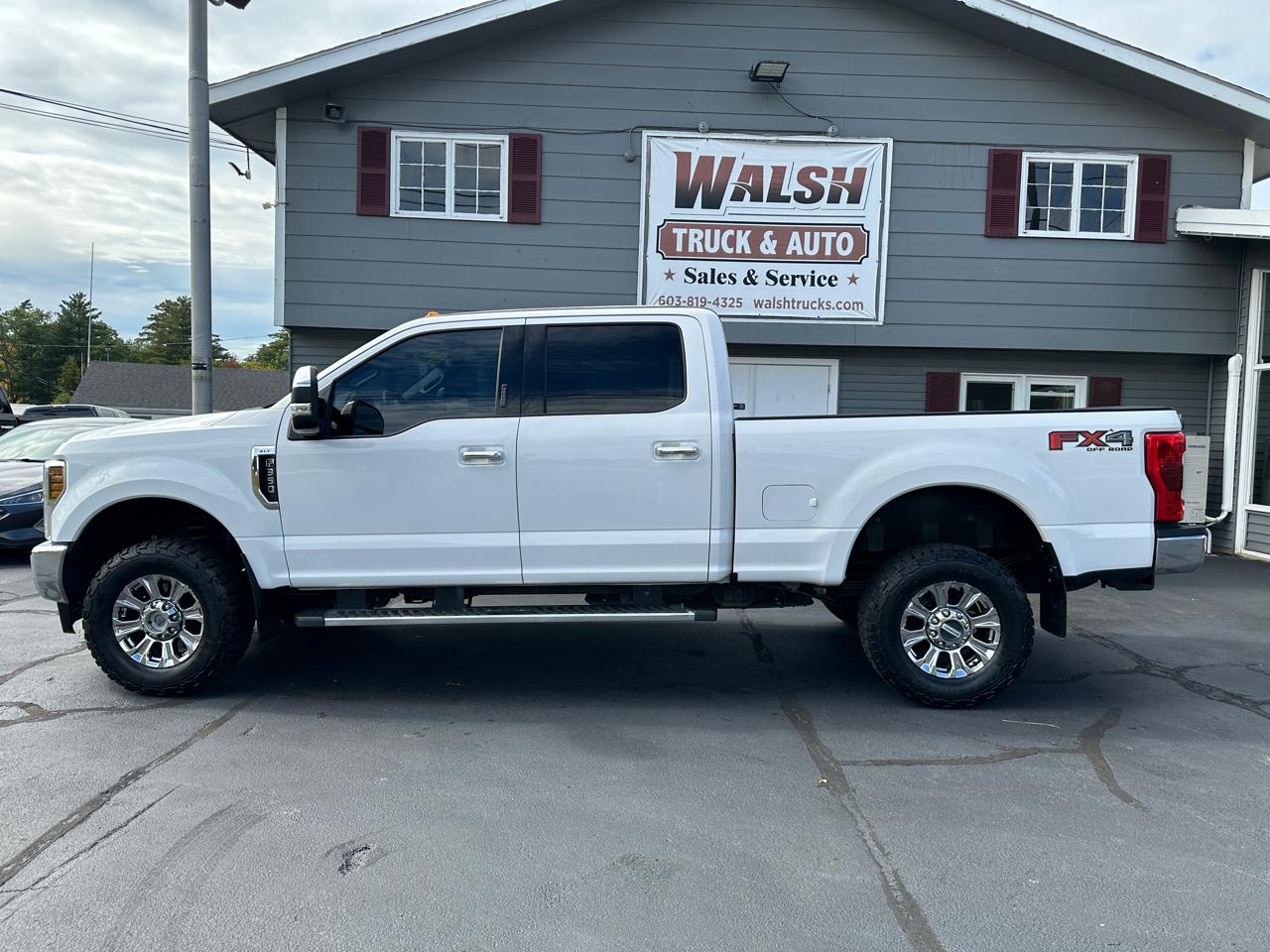 Ford F-350 SD XLT Crew Cab Short Bed 4WD 2018