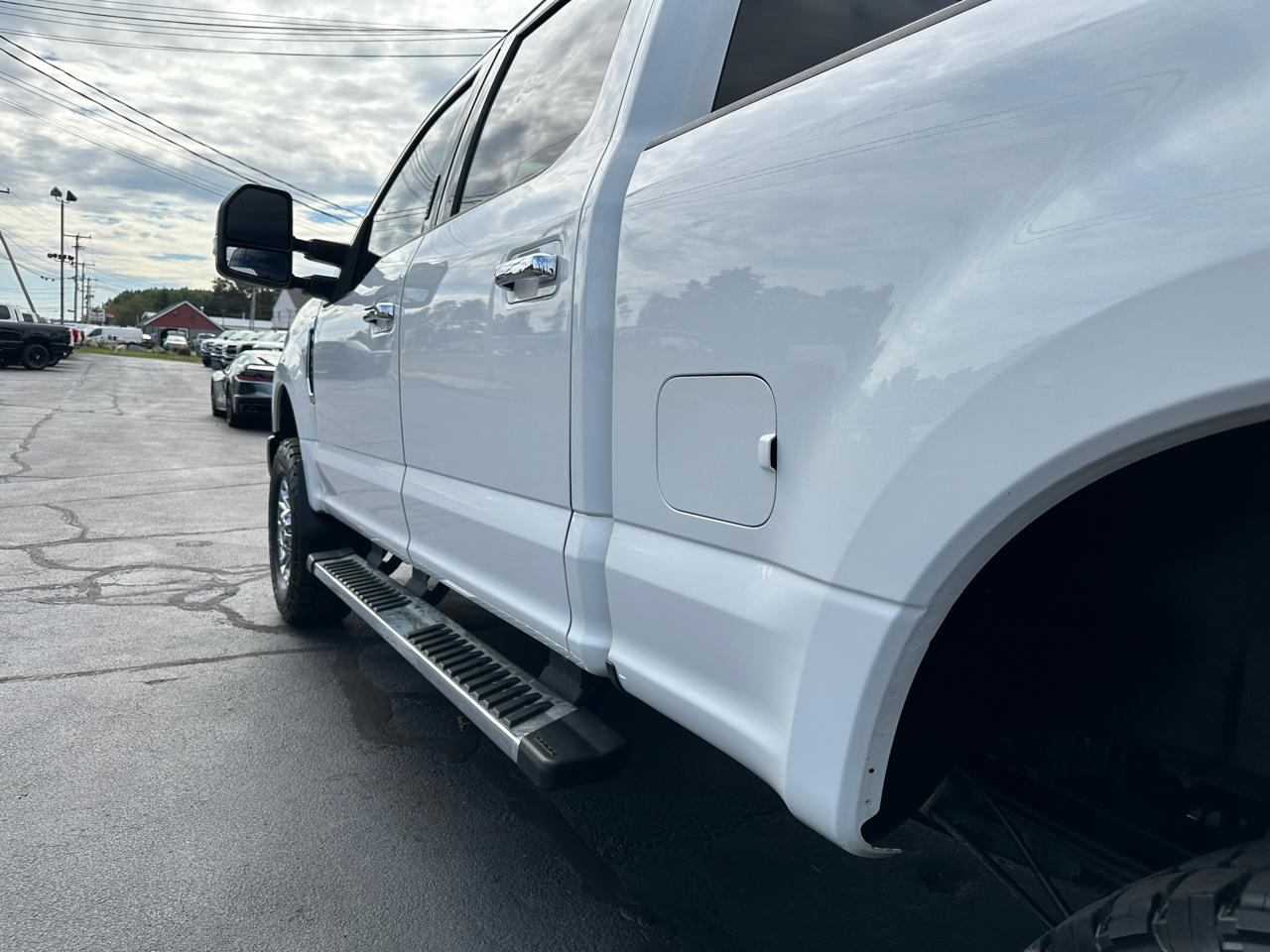 Ford F-350 SD XLT Crew Cab Short Bed 4WD 2018