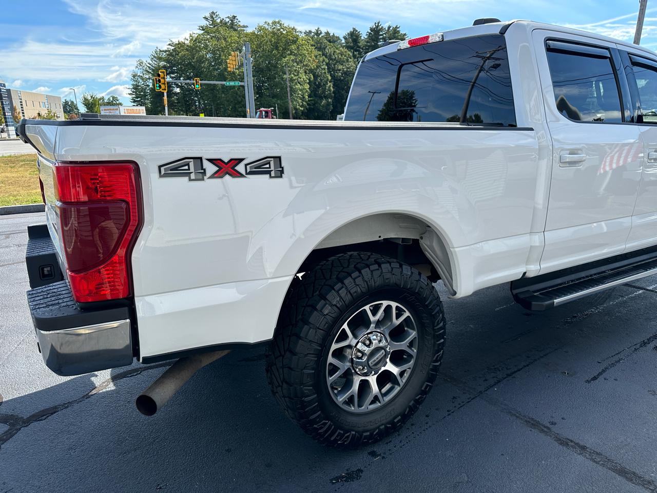Ford F-250 SD Lariat Crew Cab Short Bed 4WD 2021