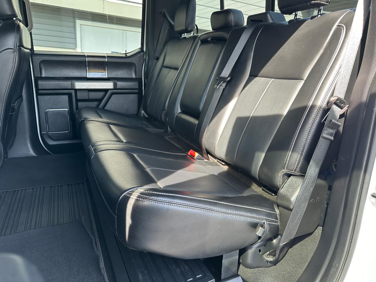 Ford F-250 SD Lariat Crew Cab Short Bed 4WD 2021