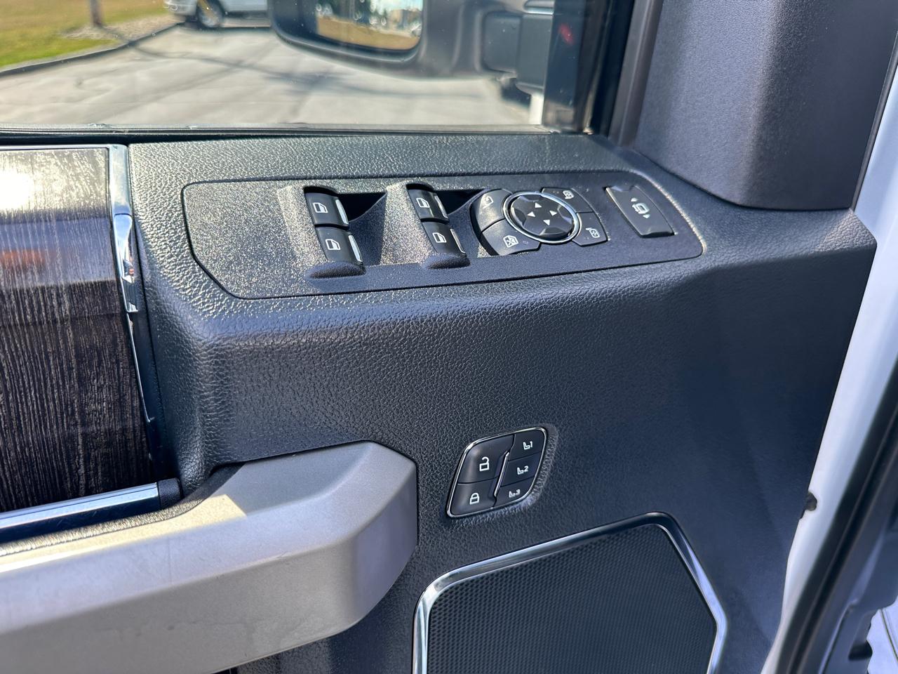 Ford F-250 SD Lariat Crew Cab Short Bed 4WD 2021
