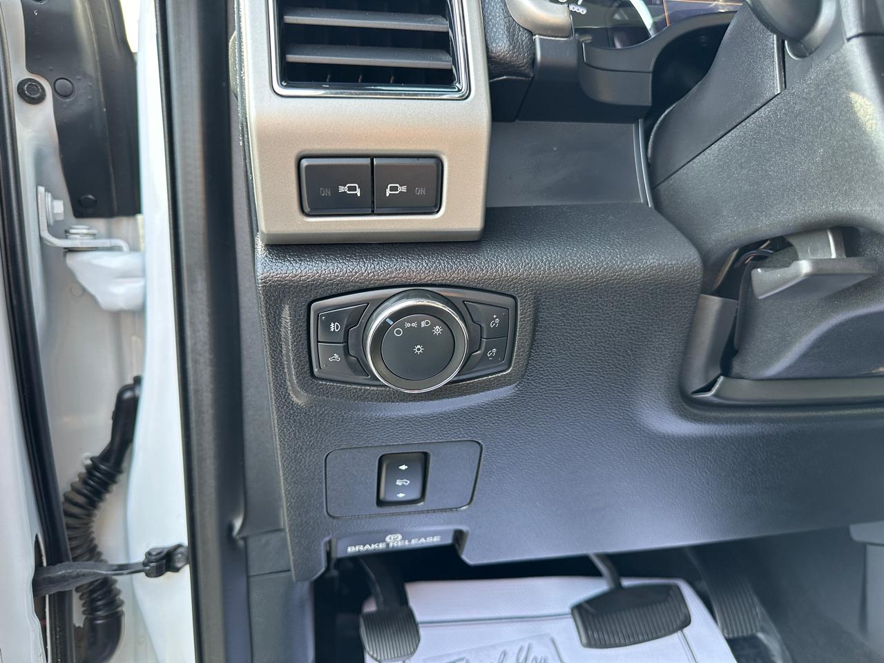 Ford F-250 SD Lariat Crew Cab Short Bed 4WD 2021