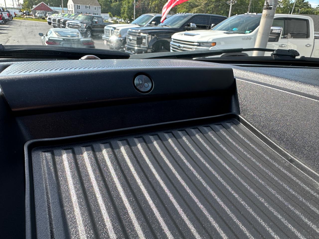 Ford F-250 SD Lariat Crew Cab Short Bed 4WD 2021
