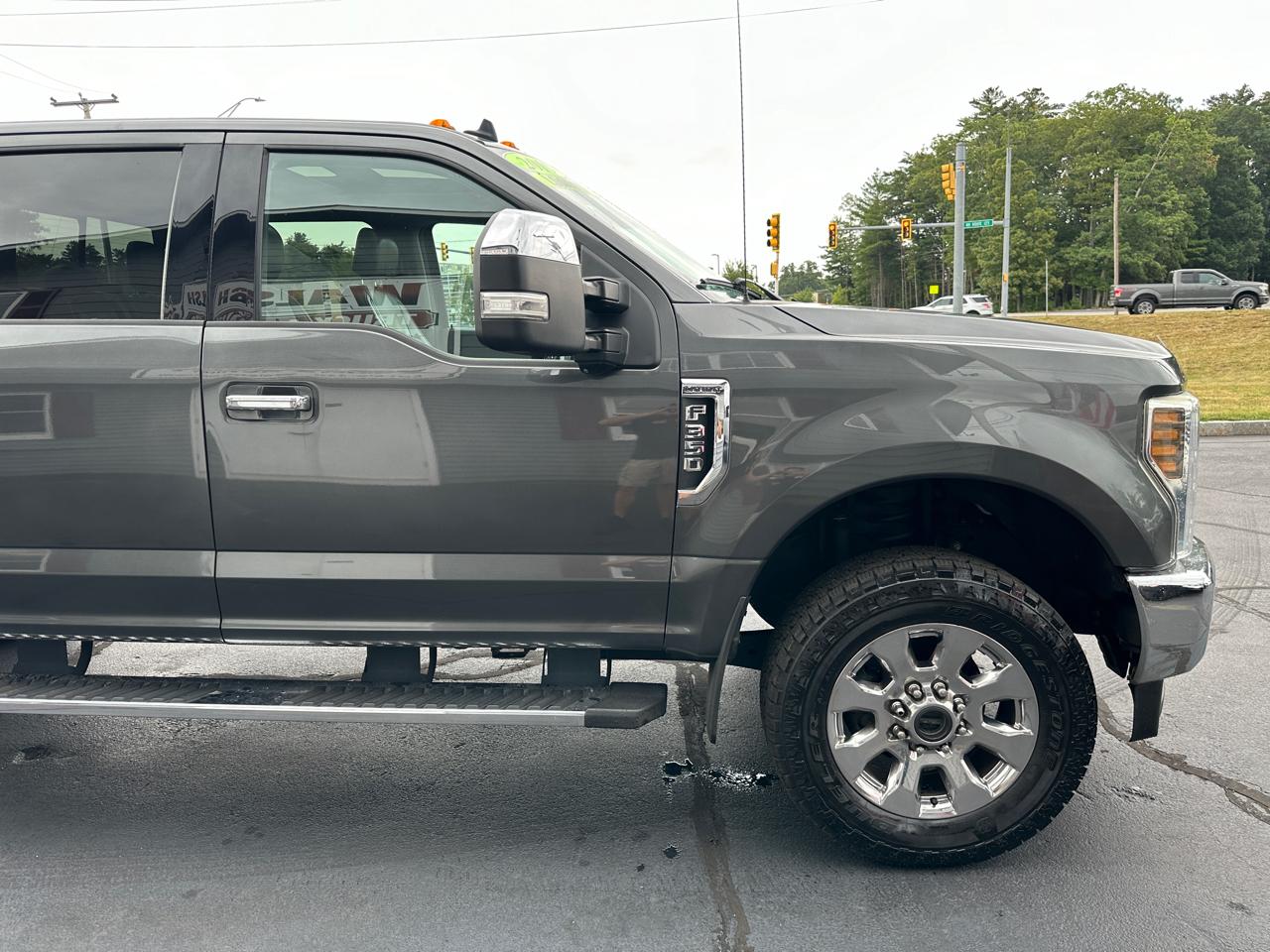 Ford F-350 SD Lariat Crew Cab 4WD 2019