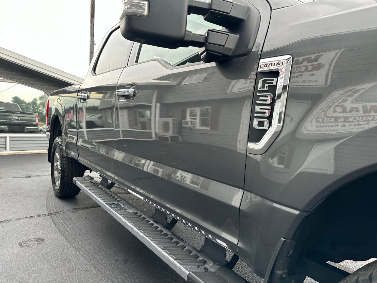 Ford F-350 SD Lariat Crew Cab 4WD 2019
