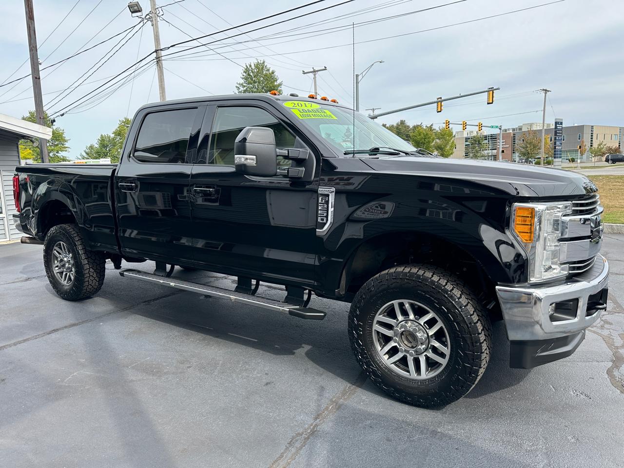 Ford F-250 SD Lariat Crew Cab 4WD 2017
