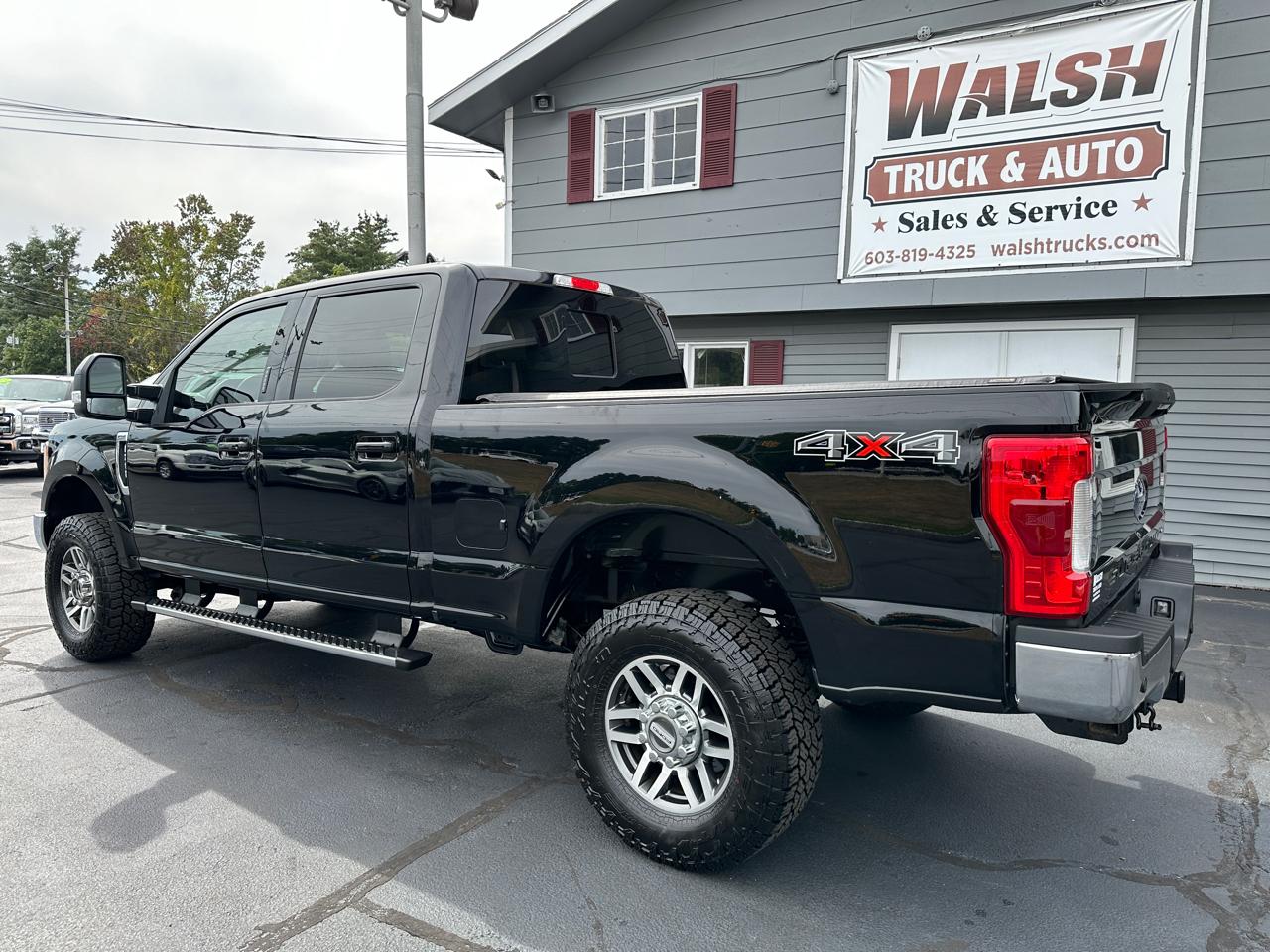 Ford F-250 SD Lariat Crew Cab 4WD 2017