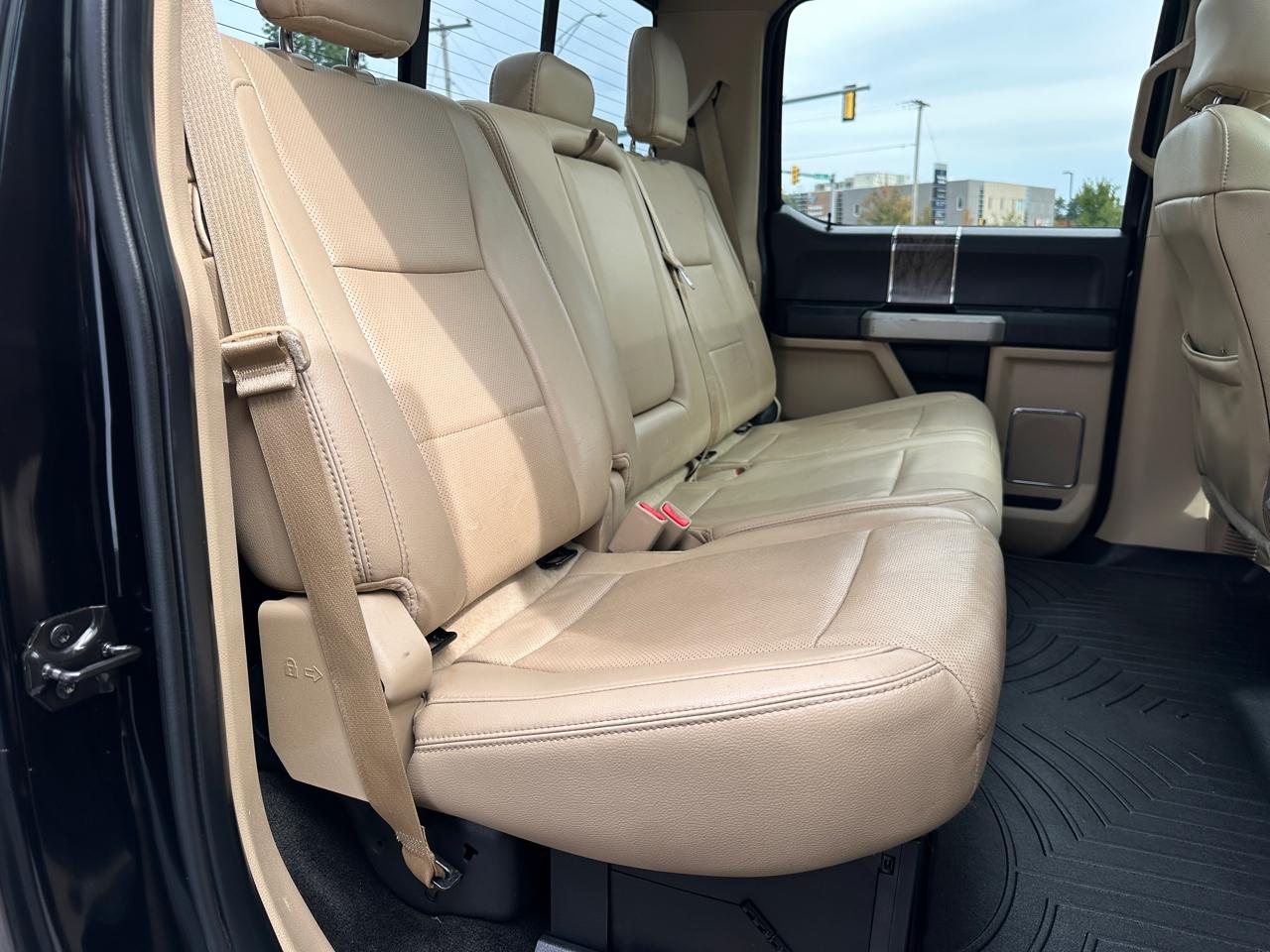 Ford F-250 SD Lariat Crew Cab 4WD 2017