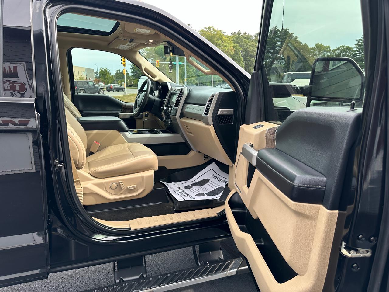 Ford F-250 SD Lariat Crew Cab 4WD 2017