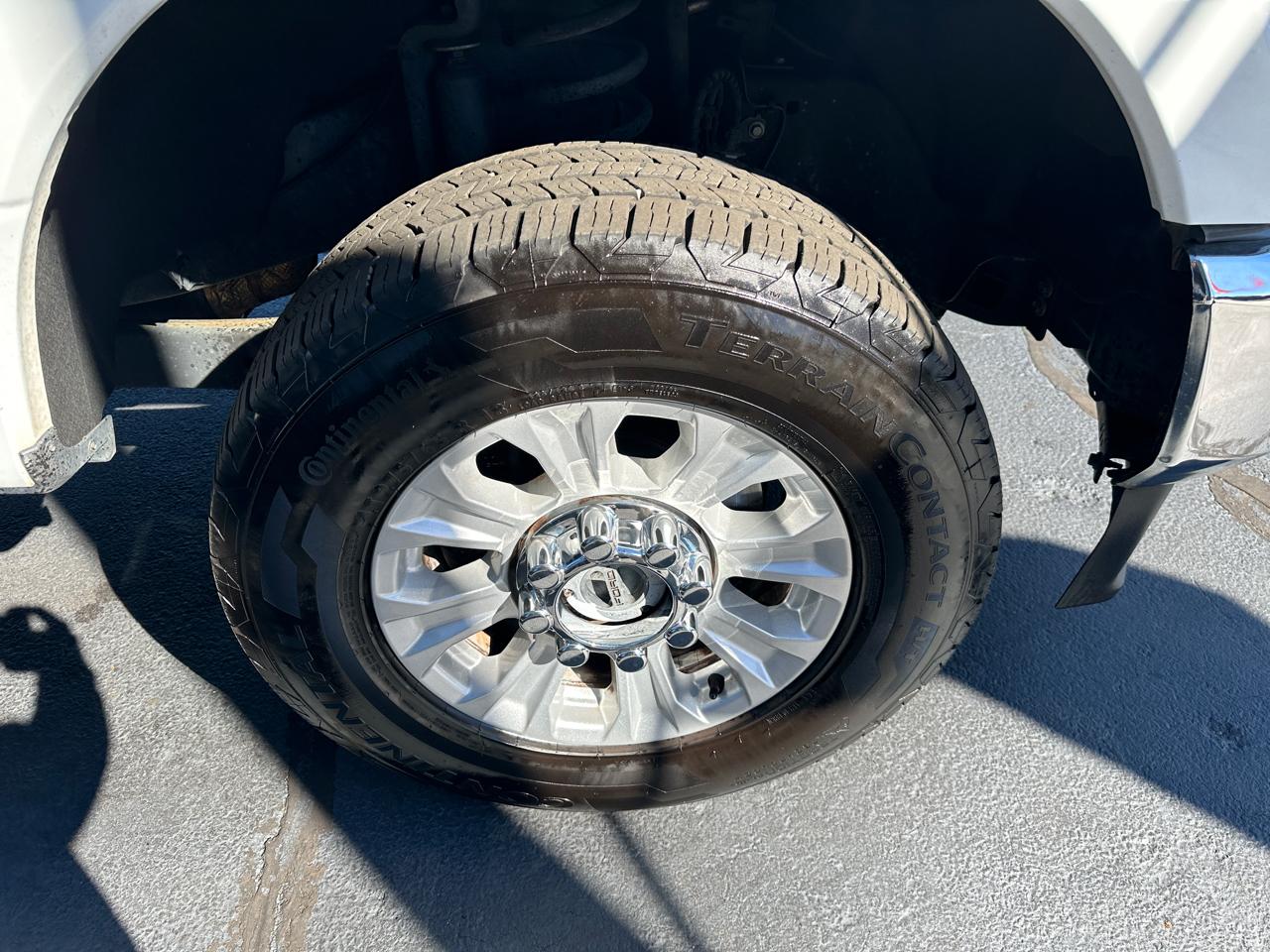 Ford F-250 SD XL Crew Cab 4WD 2022