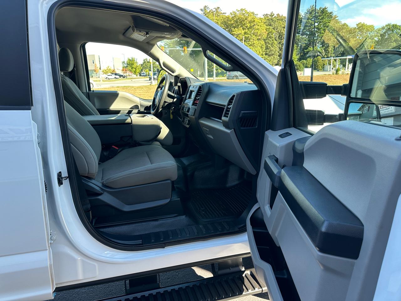 Ford F-250 SD XL Crew Cab 4WD 2022