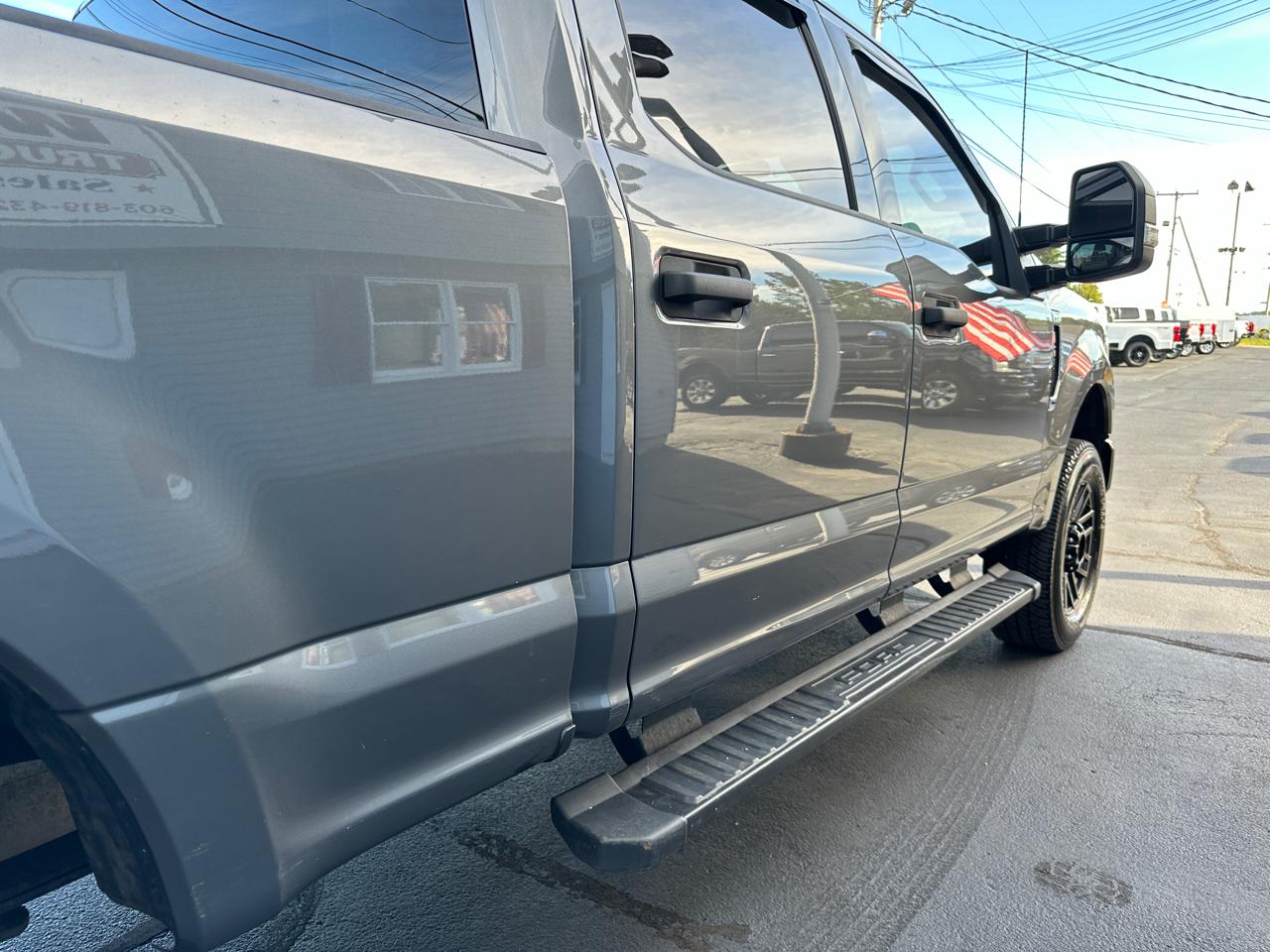 Ford F-250 SD XLT Crew Cab 4WD 2022