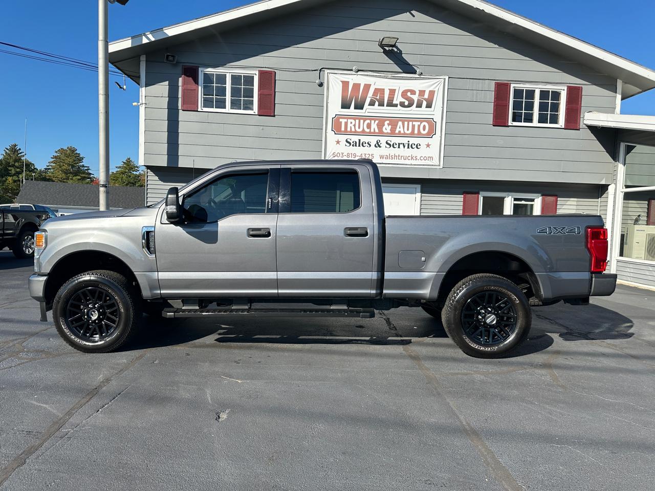 Ford F-250 SD XLT Crew Cab 4WD 2022
