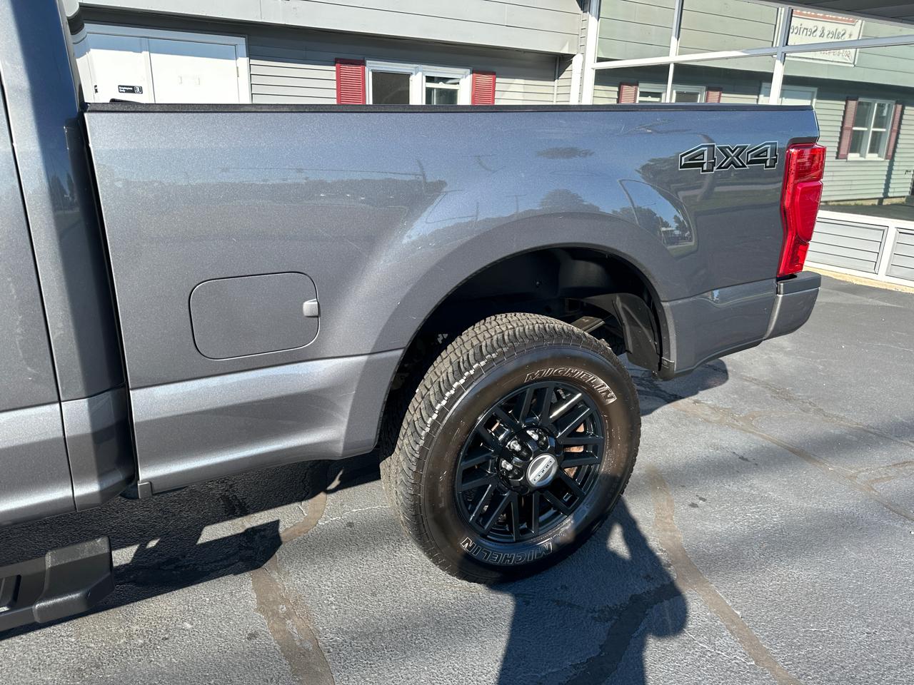 Ford F-250 SD XLT Crew Cab 4WD 2022