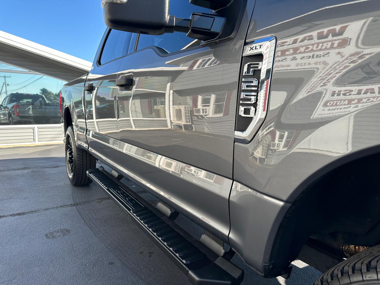 Ford F-250 SD XLT Crew Cab 4WD 2022
