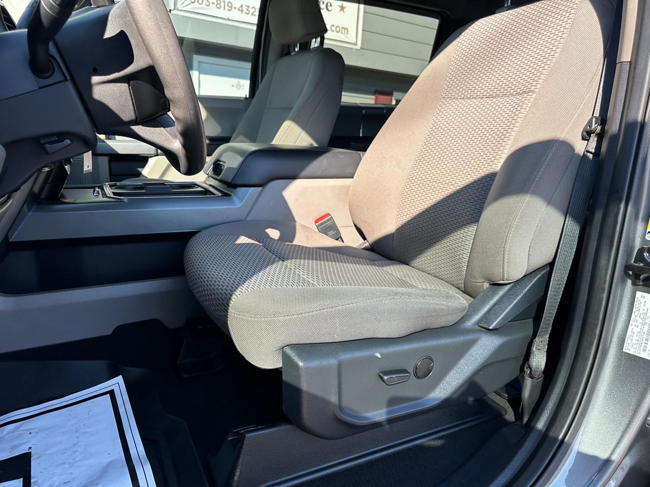 Ford F-250 SD XLT Crew Cab 4WD 2022