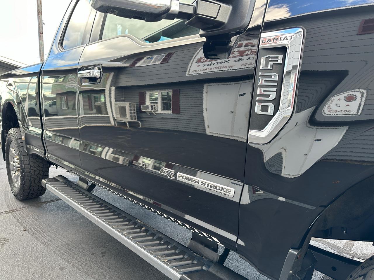 Ford F-250 SD Lariat SuperCab 4WD 2017