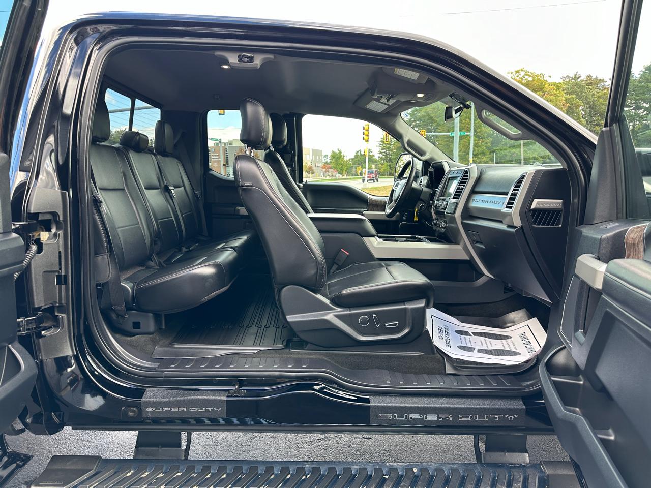 Ford F-250 SD Lariat SuperCab 4WD 2017
