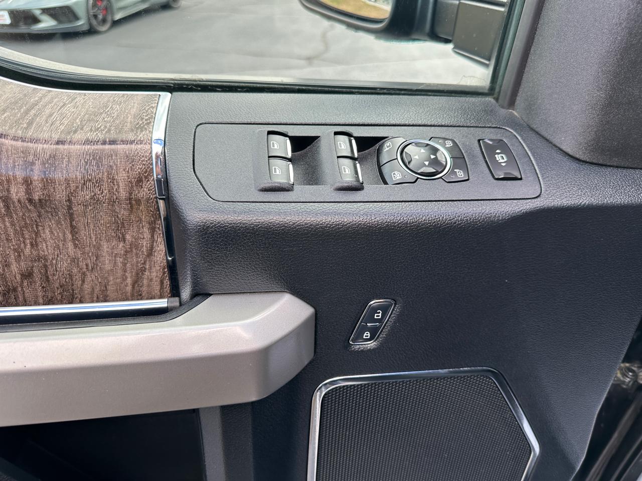 Ford F-250 SD Lariat SuperCab 4WD 2017