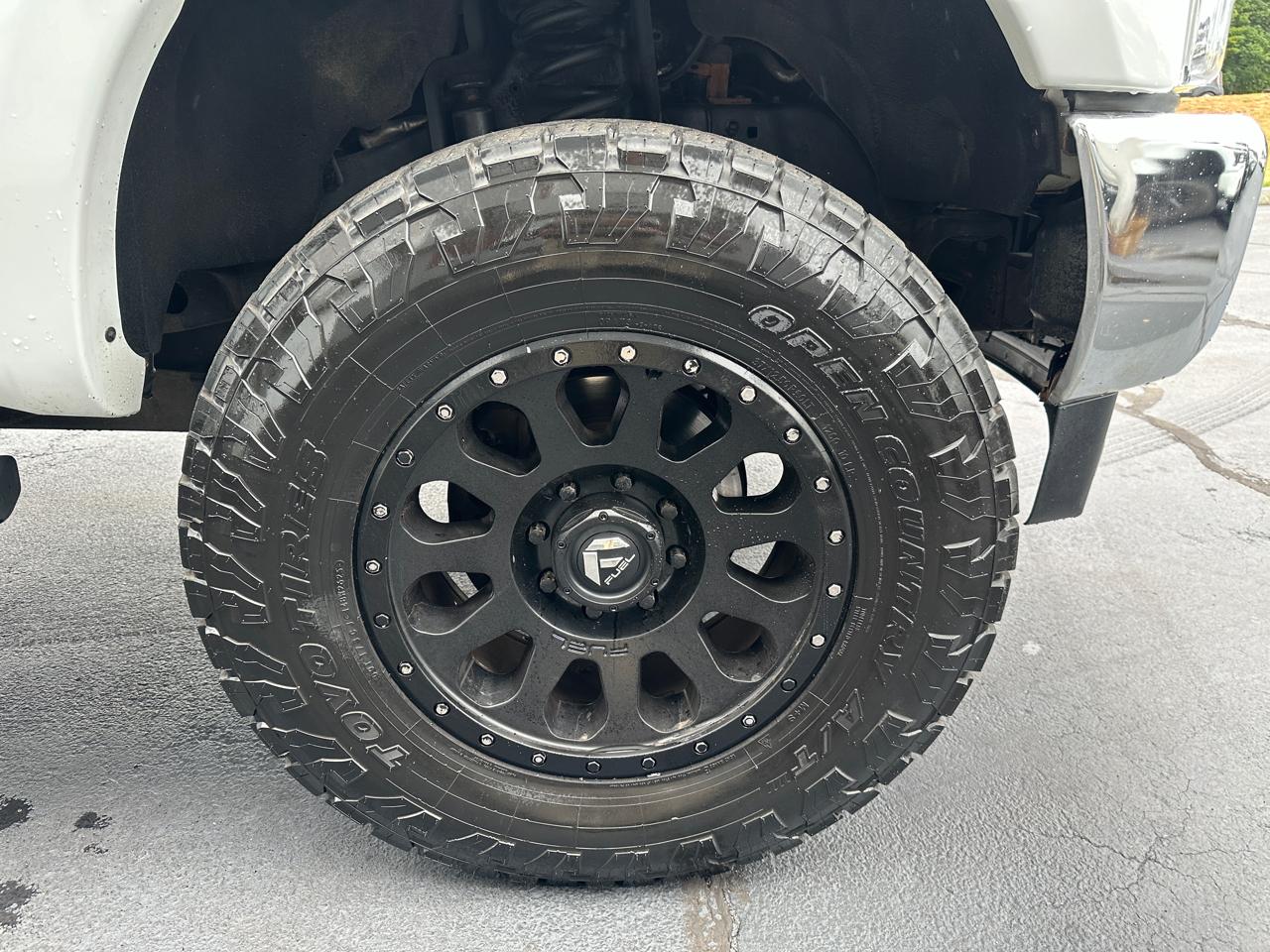 Ford F-250 SD Lariat Crew Cab Short Bed 4WD 2019