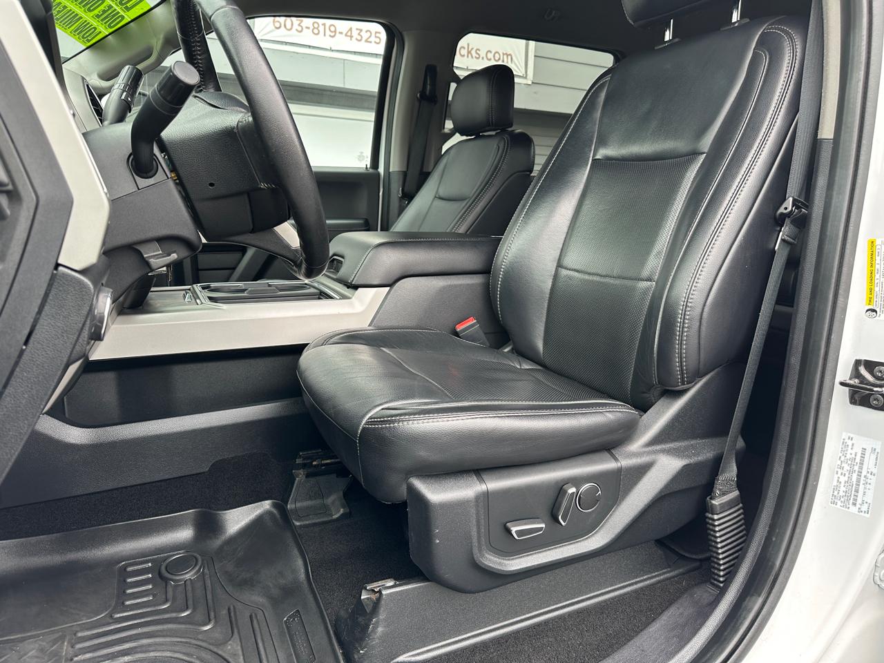 Ford F-250 SD Lariat Crew Cab Short Bed 4WD 2019