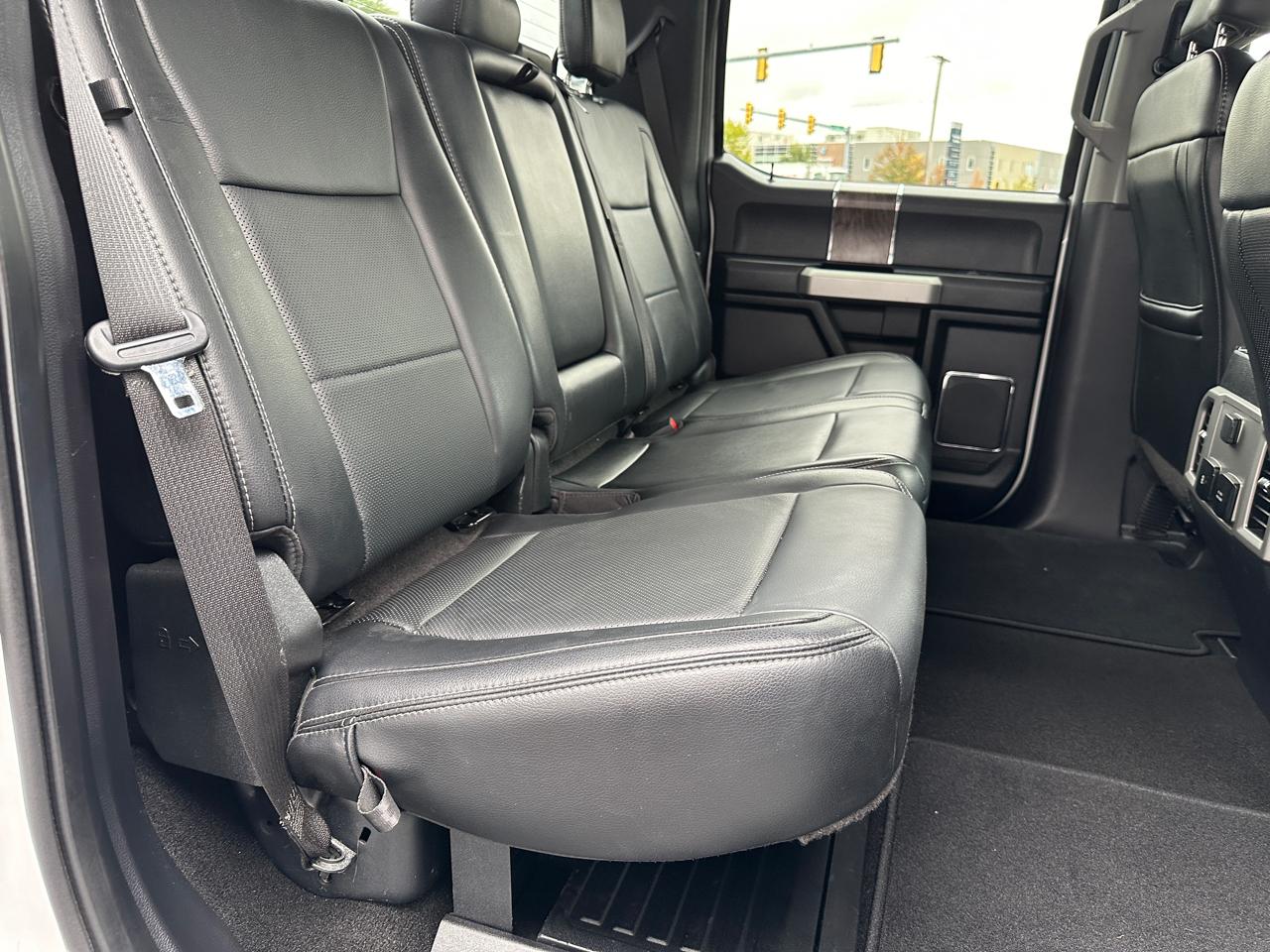 Ford F-250 SD Lariat Crew Cab Short Bed 4WD 2019