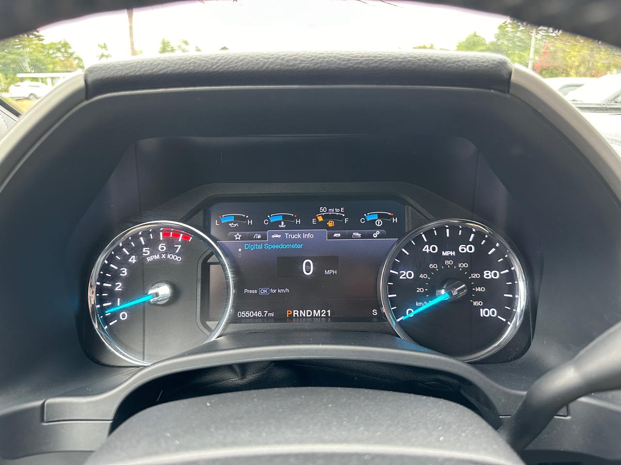 Ford F-250 SD Lariat Crew Cab Short Bed 4WD 2019