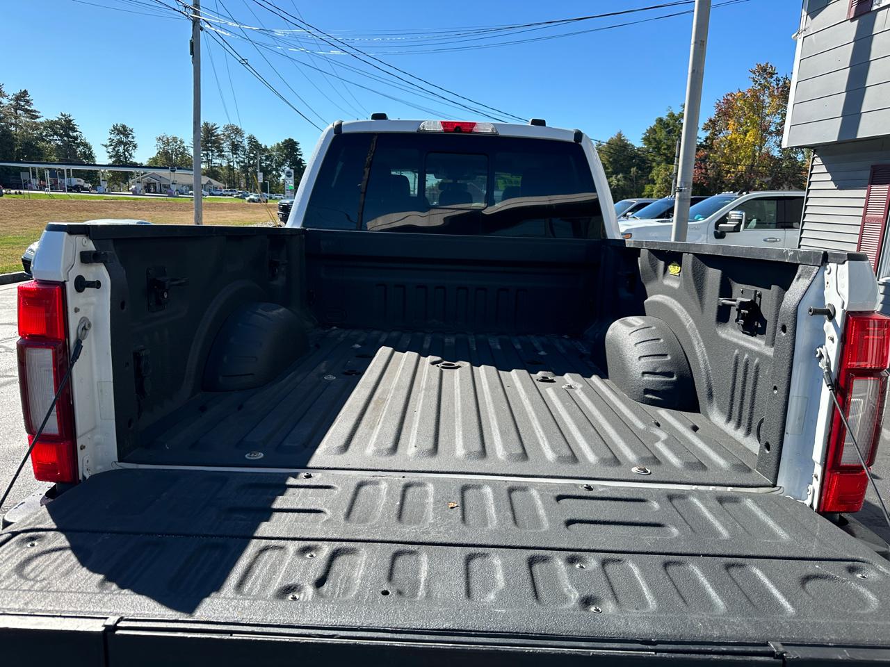 Ford F-350 SD Lariat Crew Cab 4WD 2021