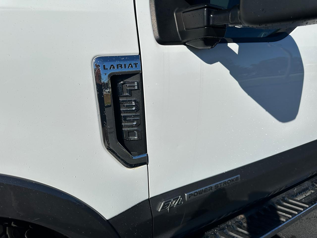 Ford F-350 SD Lariat Crew Cab 4WD 2021