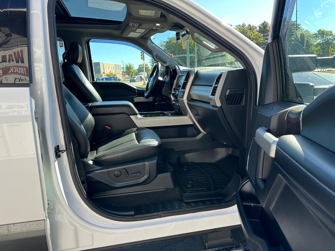 Ford F-350 SD Lariat Crew Cab 4WD 2021