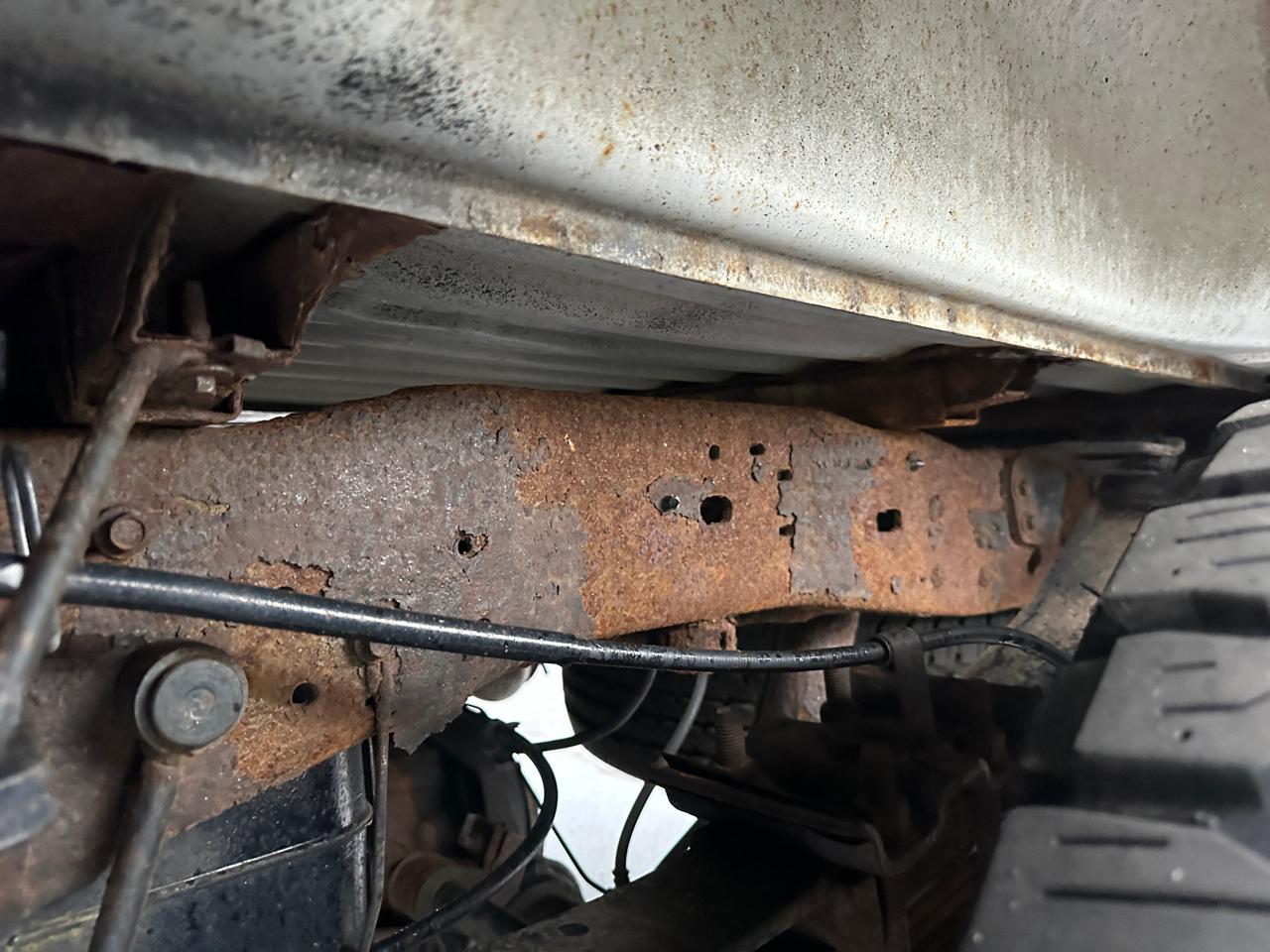Ford F-250 SD Lariat Crew Cab Short Bed 4WD 2006