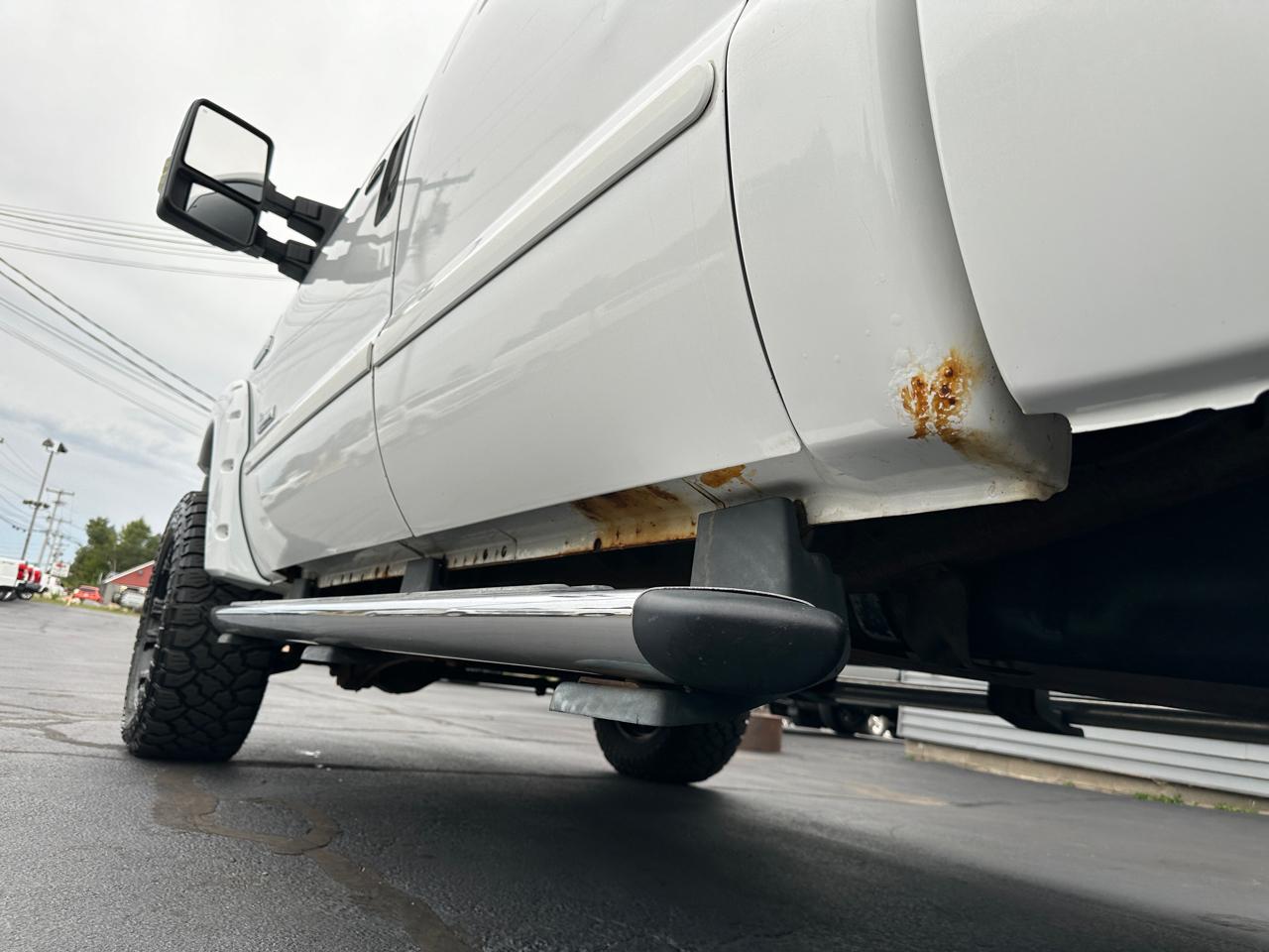 Ford F-250 SD Lariat Crew Cab Short Bed 4WD 2006