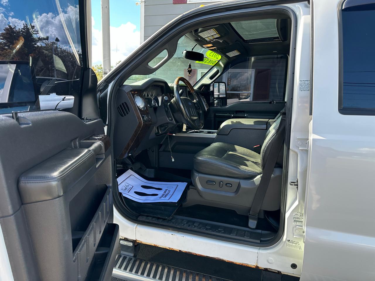 Ford F-350 SD Platinum Crew Cab 4WD 2015