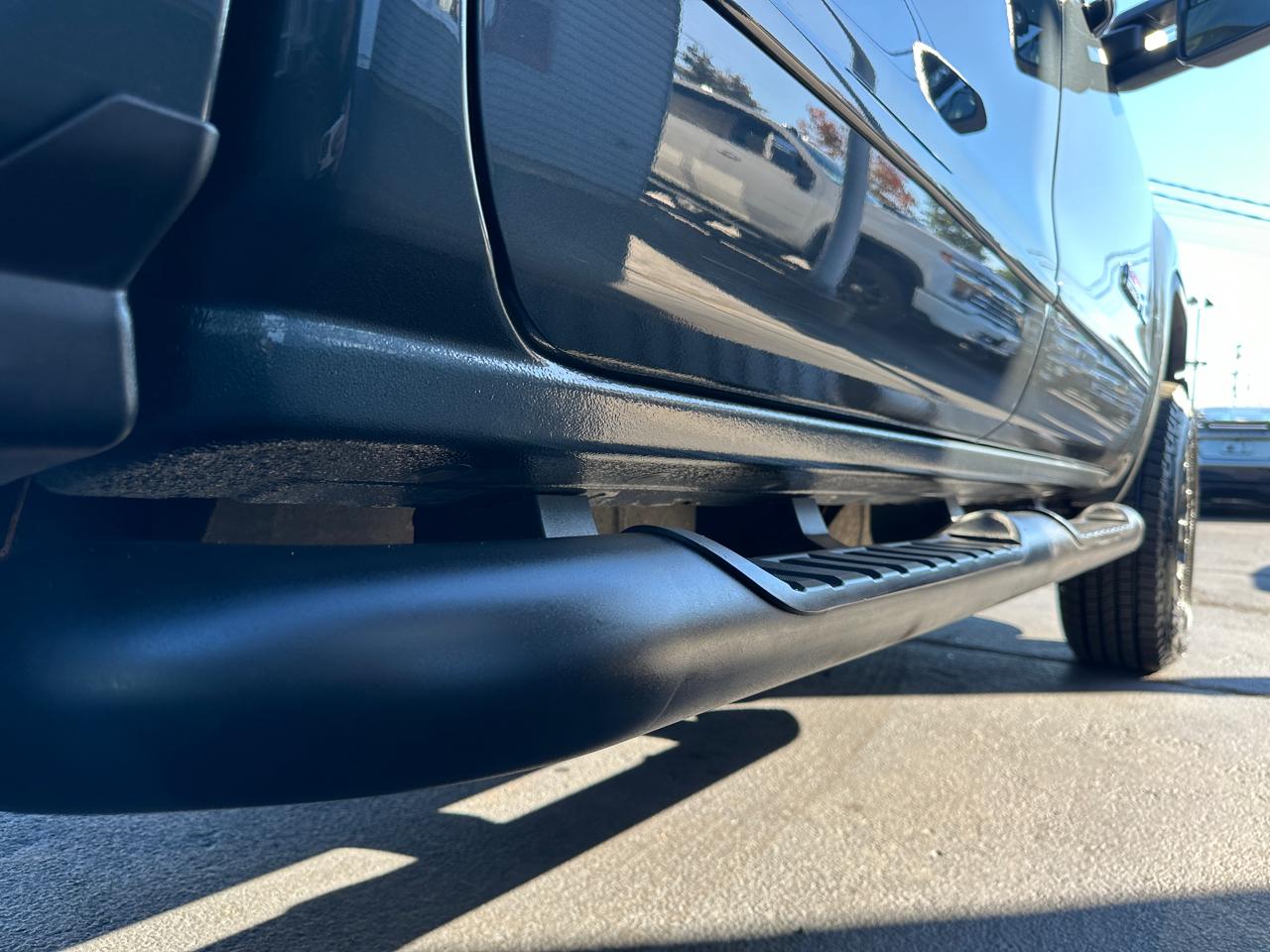 GMC Sierra 2500HD SLT Crew Cab Short Bed 4WD 2018