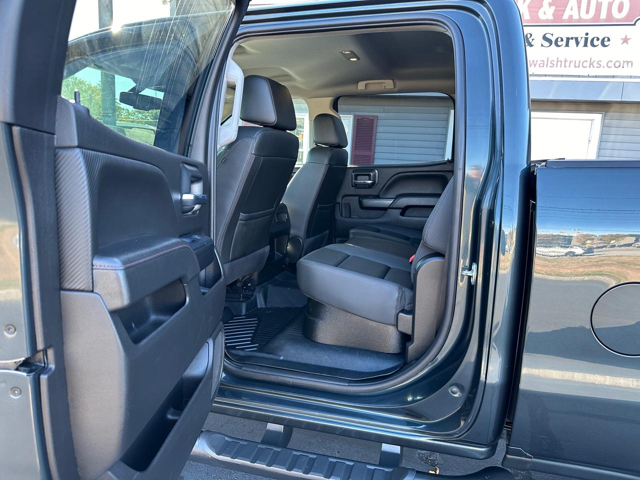 GMC Sierra 2500HD SLT Crew Cab Short Bed 4WD 2018