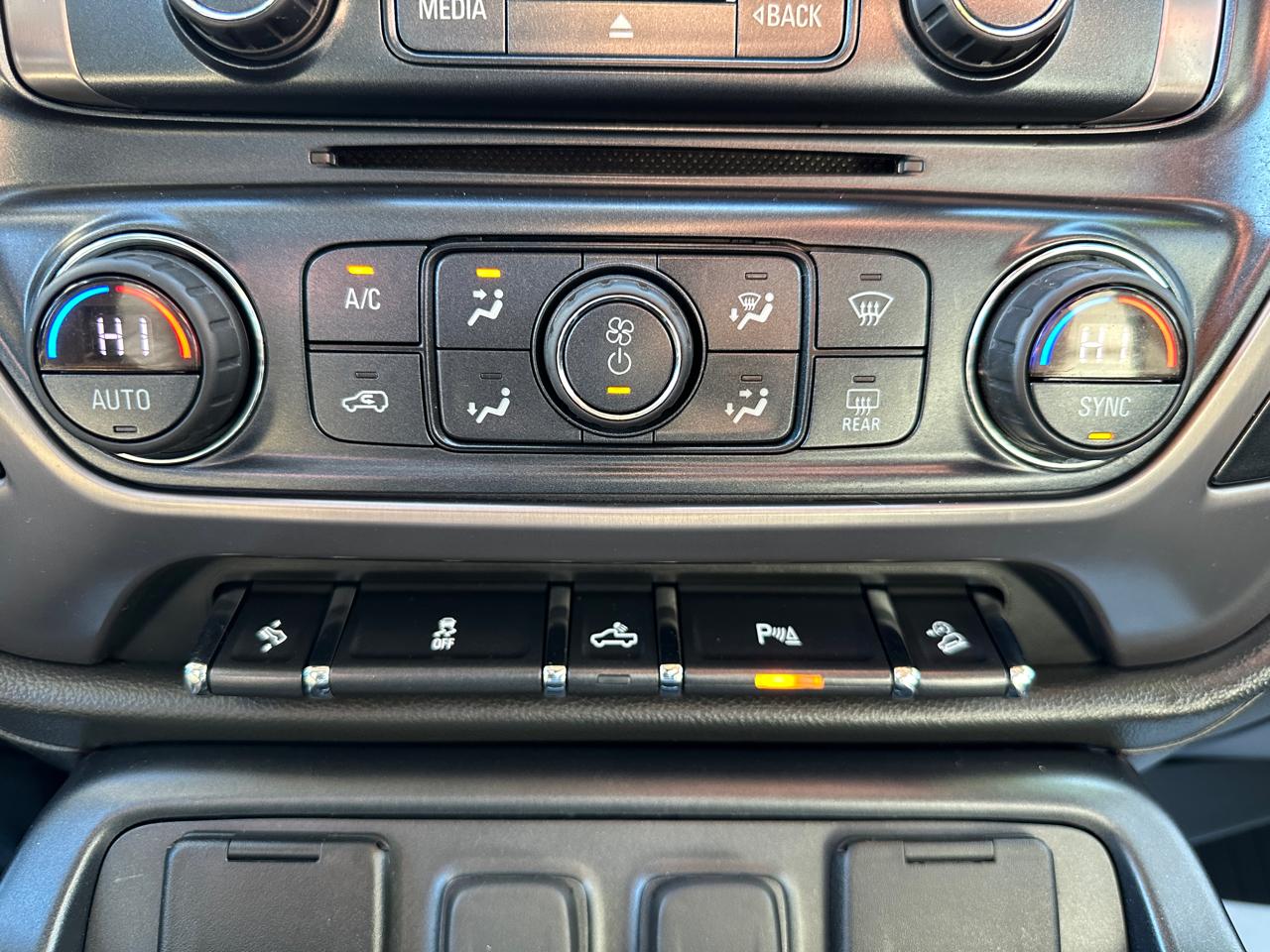 GMC Sierra 2500HD SLT Crew Cab Short Bed 4WD 2018