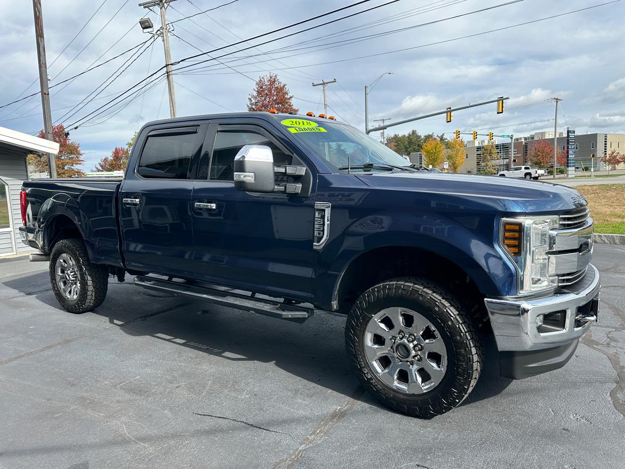 Ford F-350 SD Lariat Crew Cab 4WD 2018