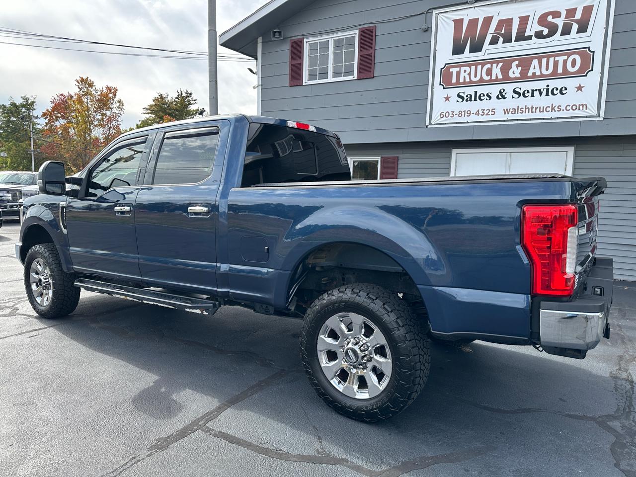 Ford F-350 SD Lariat Crew Cab 4WD 2018