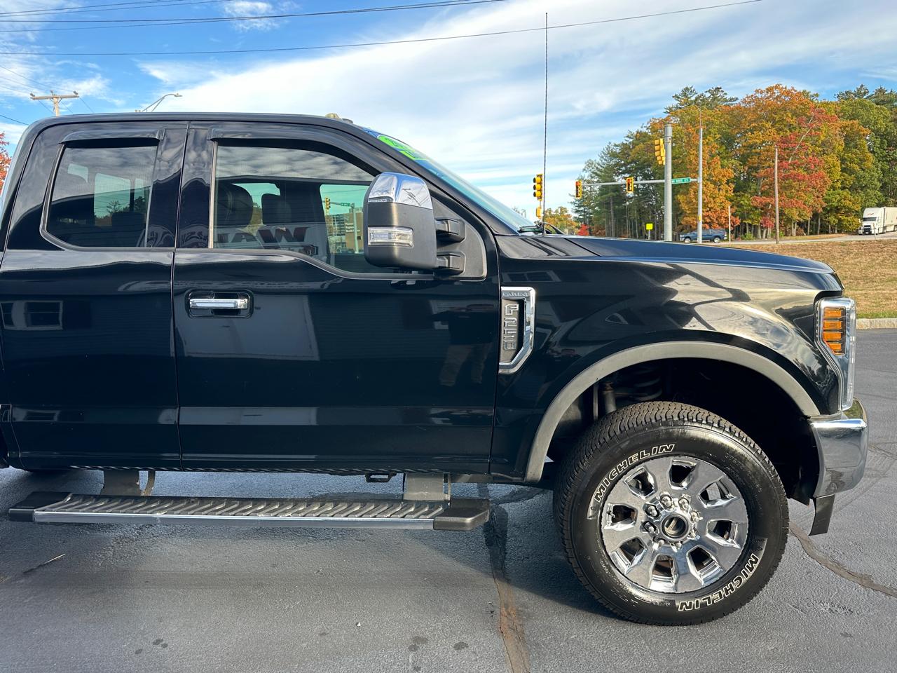 Ford F-250 SD Lariat SuperCab 4WD 2018