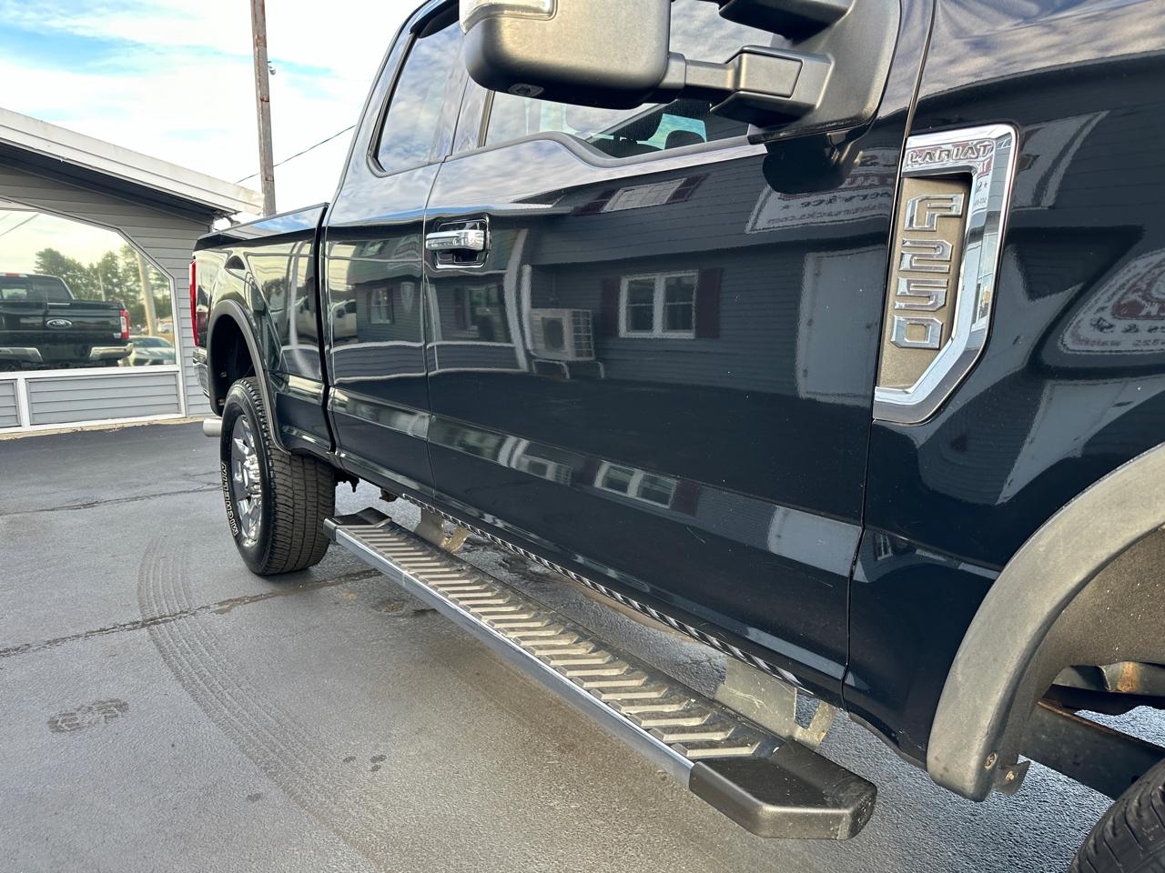 Ford F-250 SD Lariat SuperCab 4WD 2018