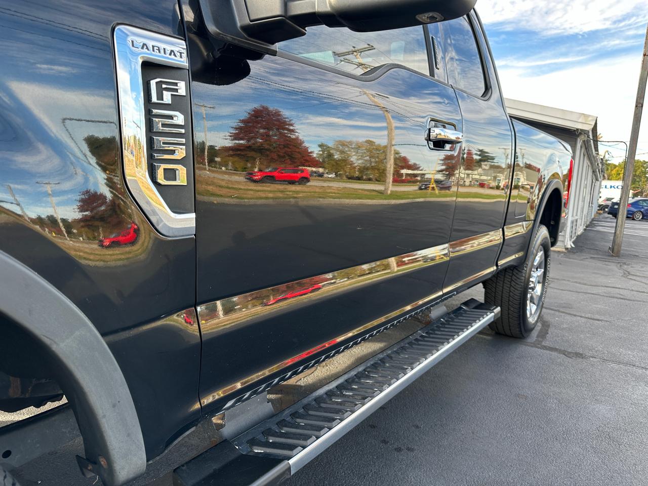 Ford F-250 SD Lariat SuperCab 4WD 2018