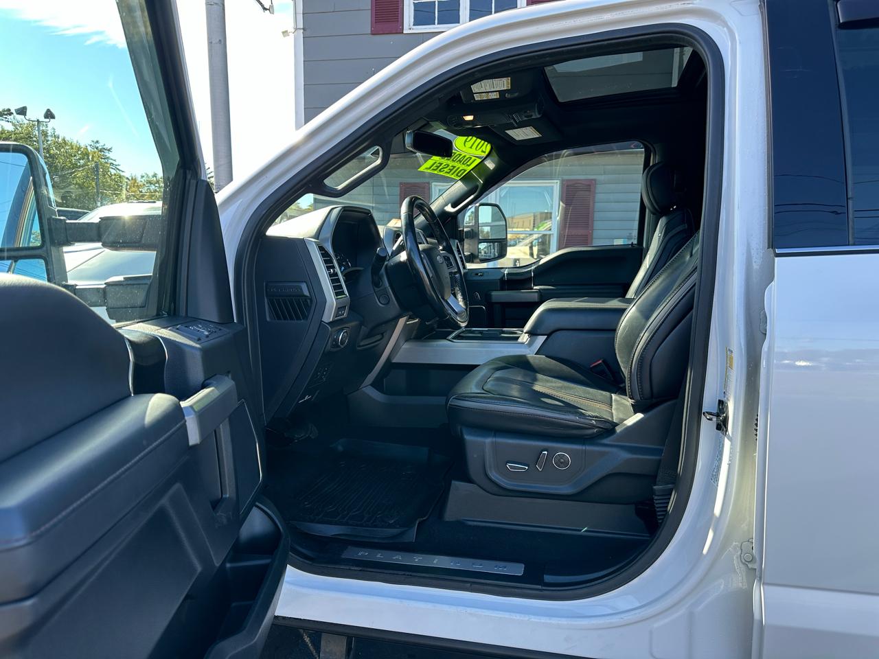 Ford F-350 SD Platinum Crew Cab 4WD 2019