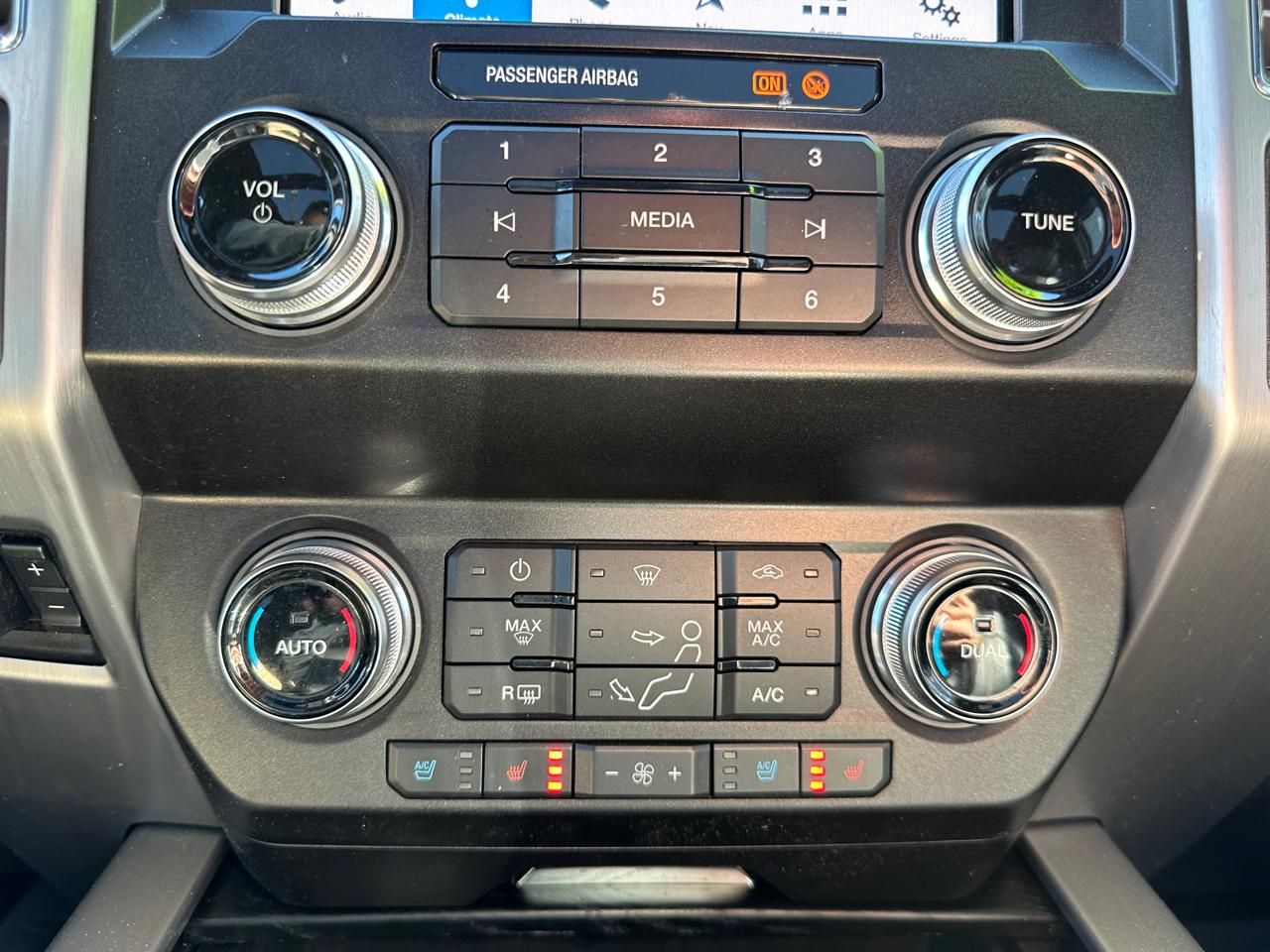 Ford F-350 SD Platinum Crew Cab 4WD 2019