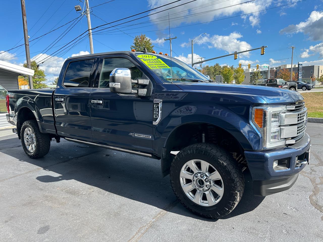 Ford F-350 SD Platinum Crew Cab 4WD 2019